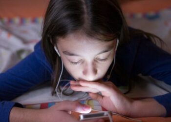 افزایش تعداد «کودکان سایبری» و هشدار پلیس
